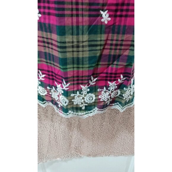 Green & pink plaid knee length pull on dress - Picture 11 of 16